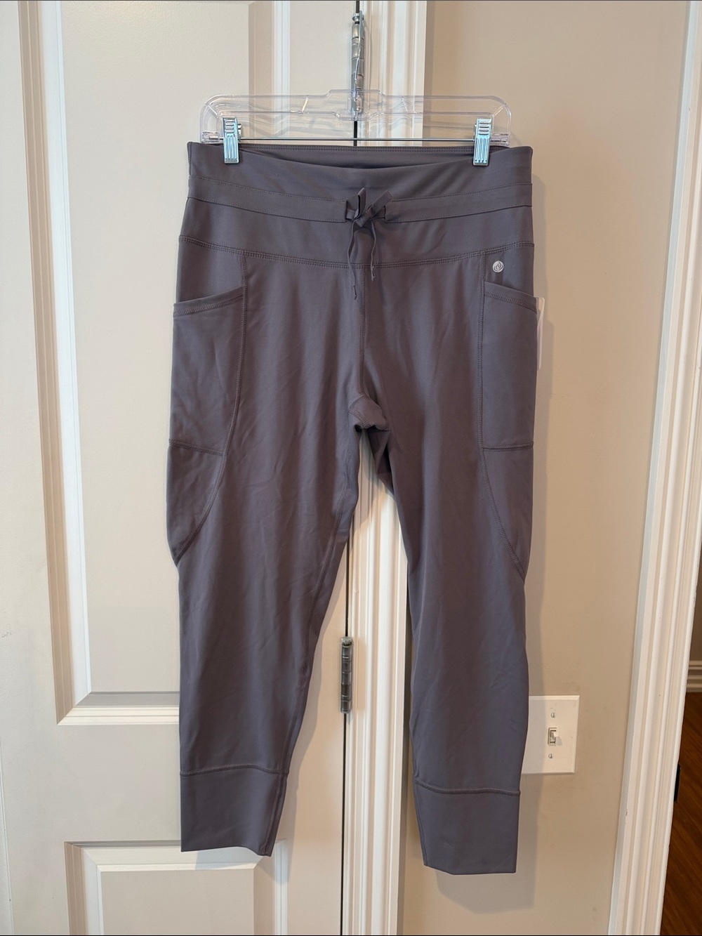 Apana Charcoal Gray Women's Active Leggings with Side Pockets